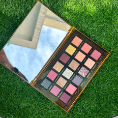 Huda Beauty EM ( Power)